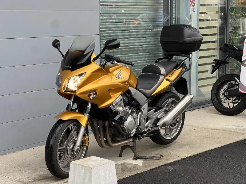 CBF 1000