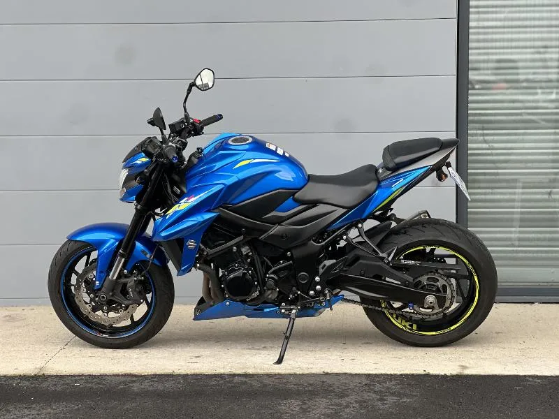 GSXS 750
