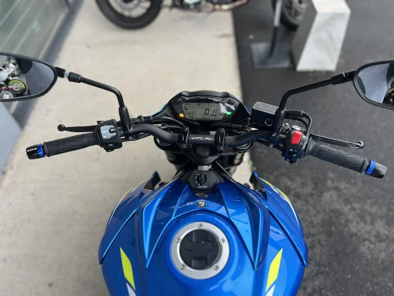 GSXS 750