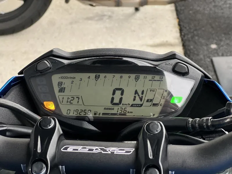 GSXS 750