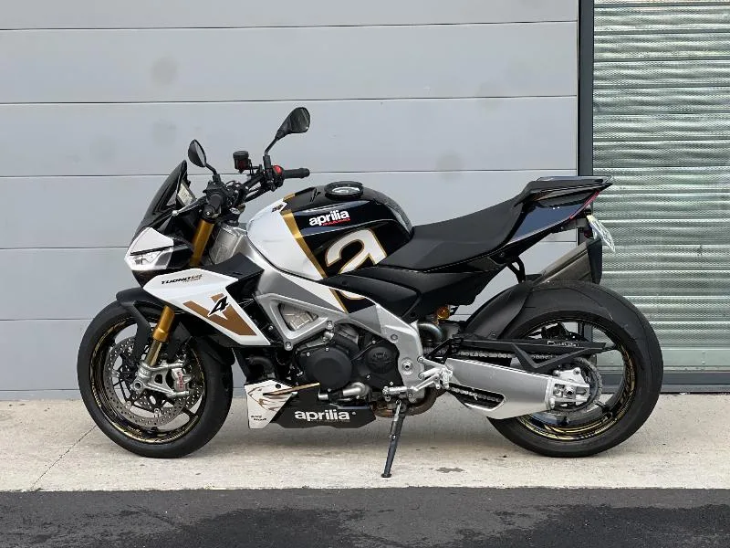 TUONO 1100 V4 FACTORY