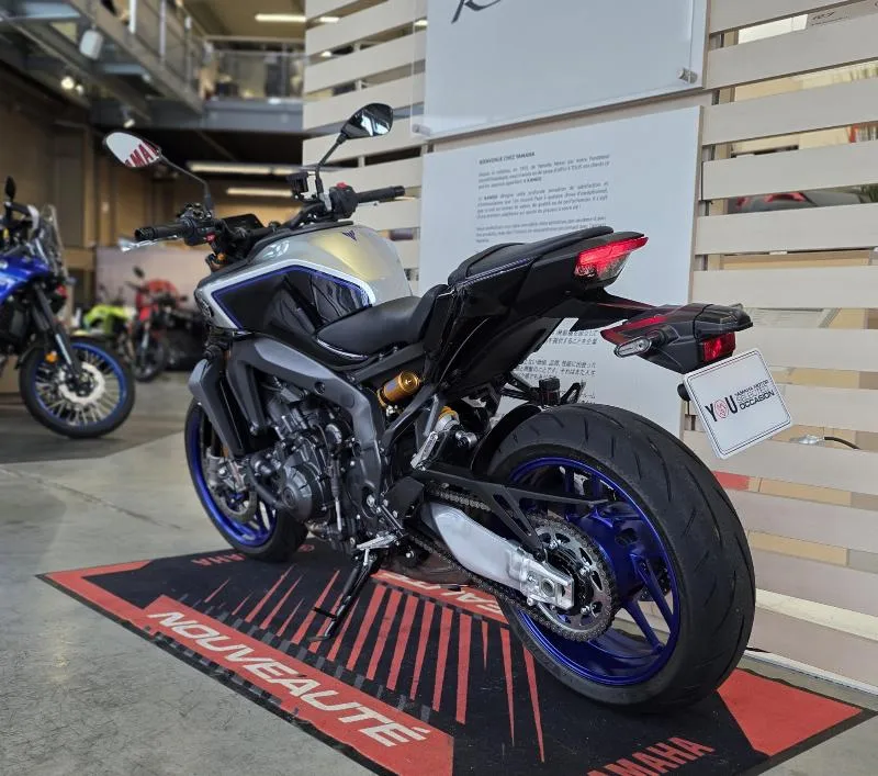 MT09 SP