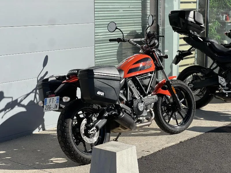 SCRAMBLER 400