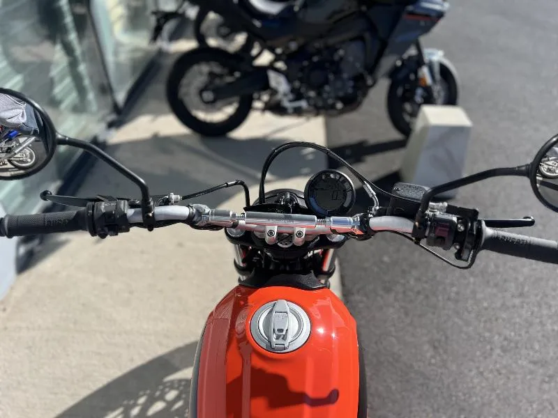 SCRAMBLER 400