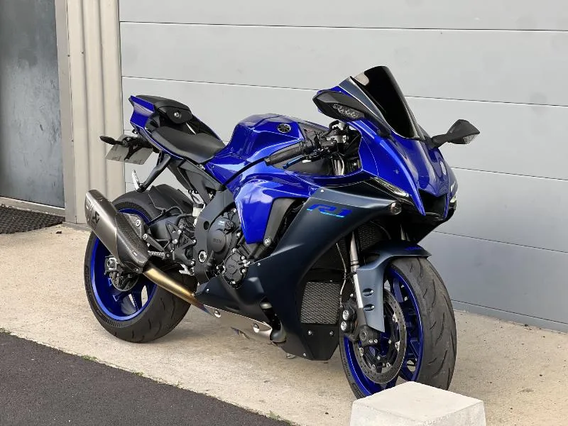 YZF 1000 R1