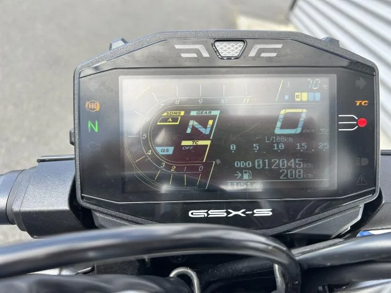GSXS 1000