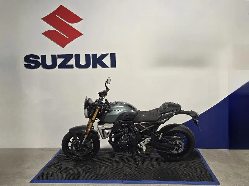 GSX8T