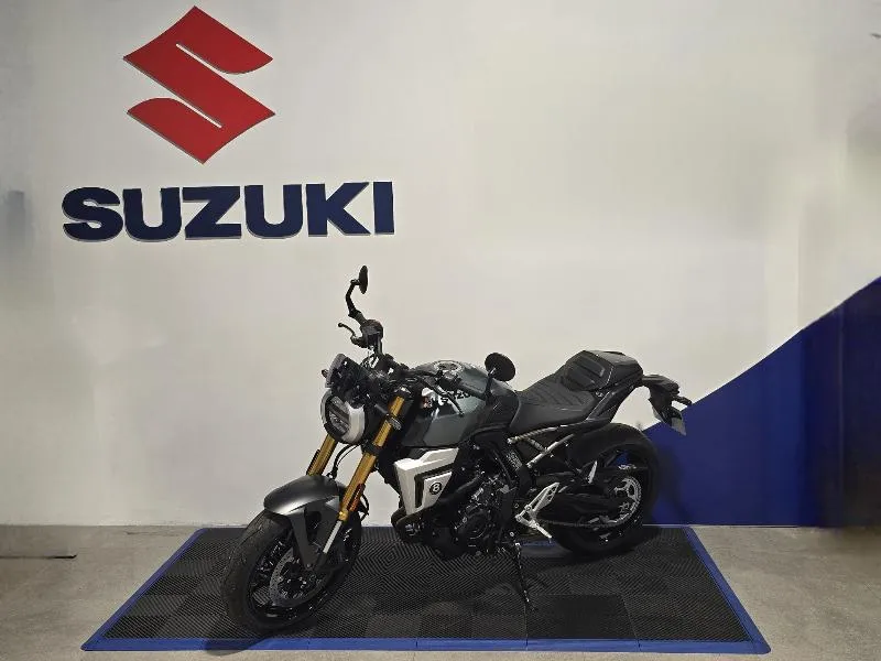 GSX8T