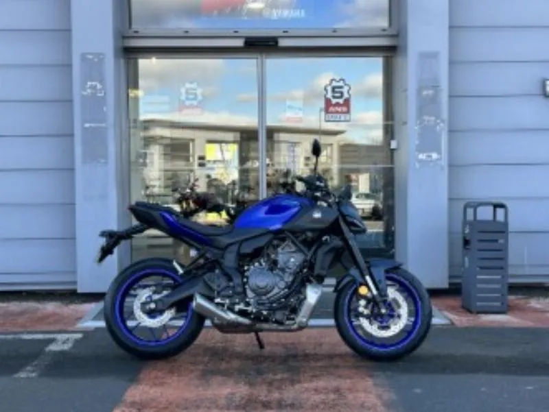 MT07 