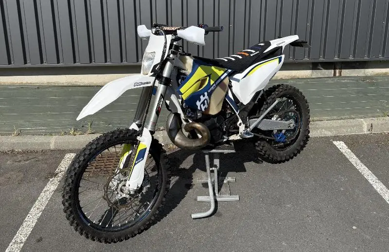 TE 250