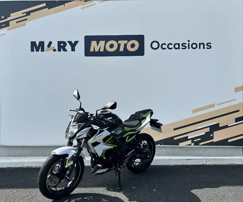 Z125