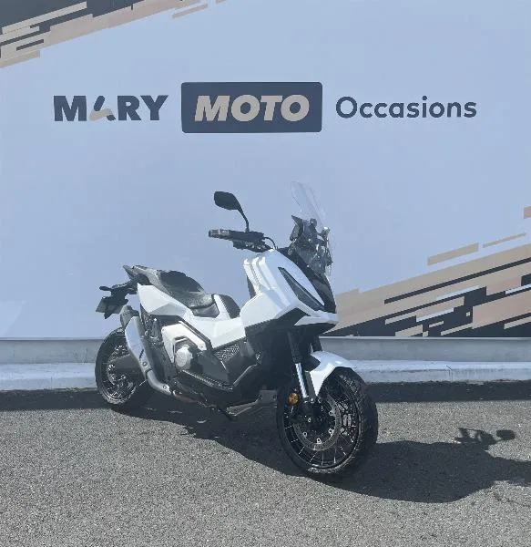 XADV 750