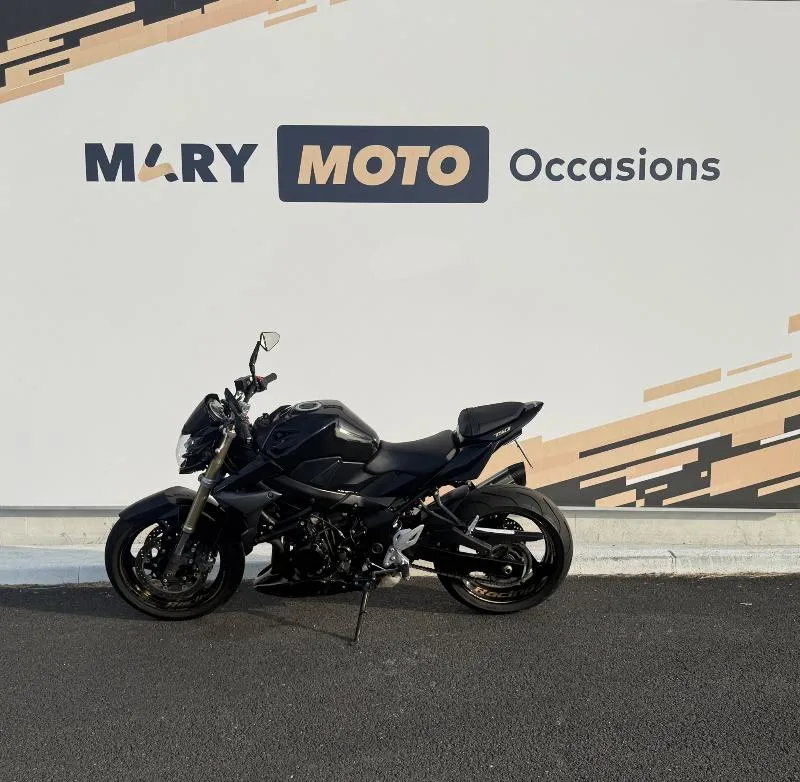 GSR 750 2012