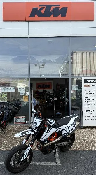 690 SMC R