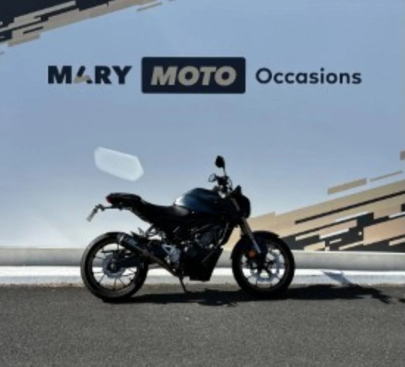 CB 125  R
