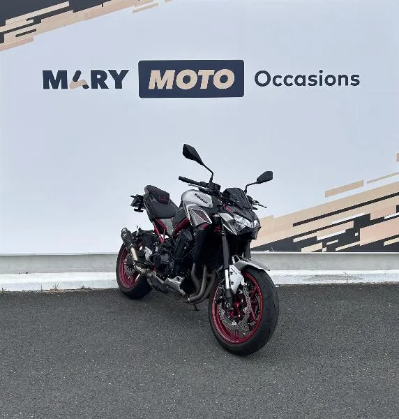 Z 900