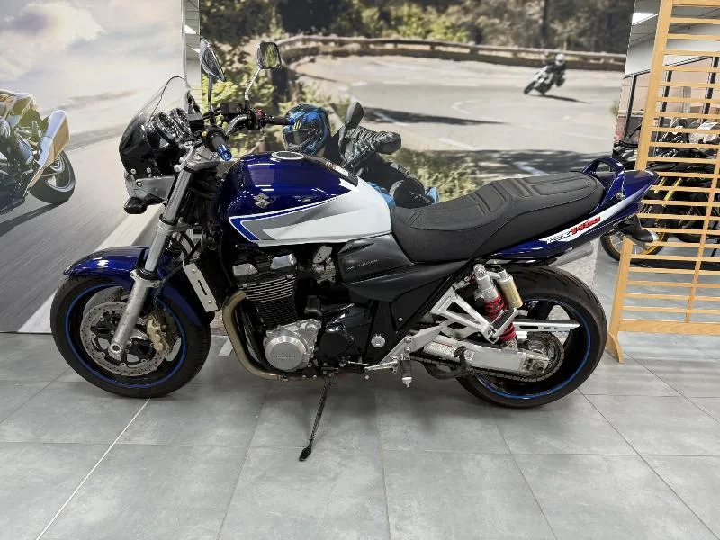 GSX 1400