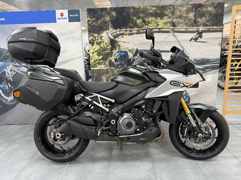 GSXS 1000 GX