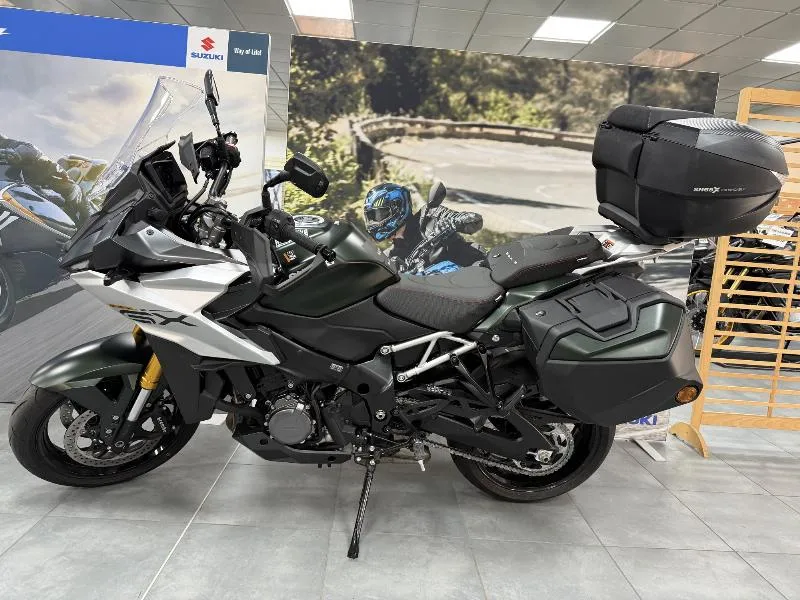 GSXS 1000 GX