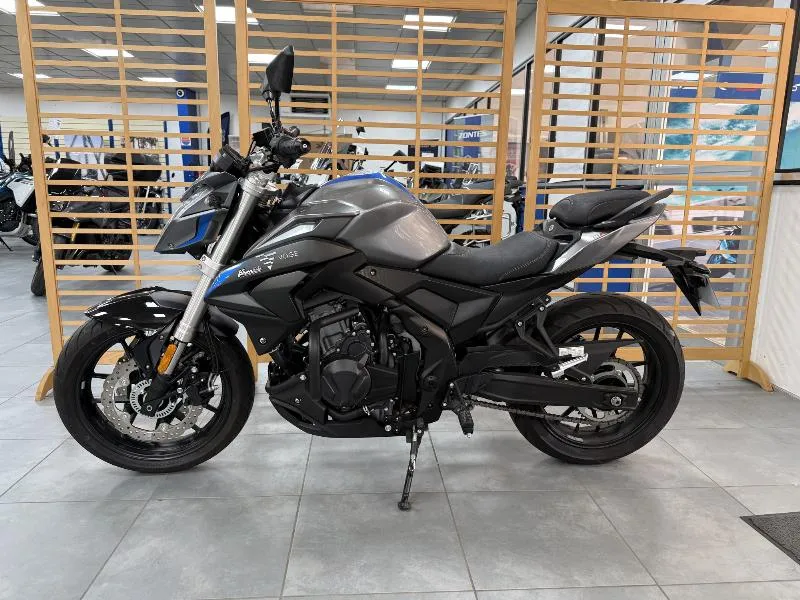 R 500