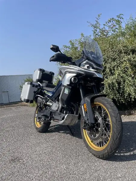 800 MT 2022