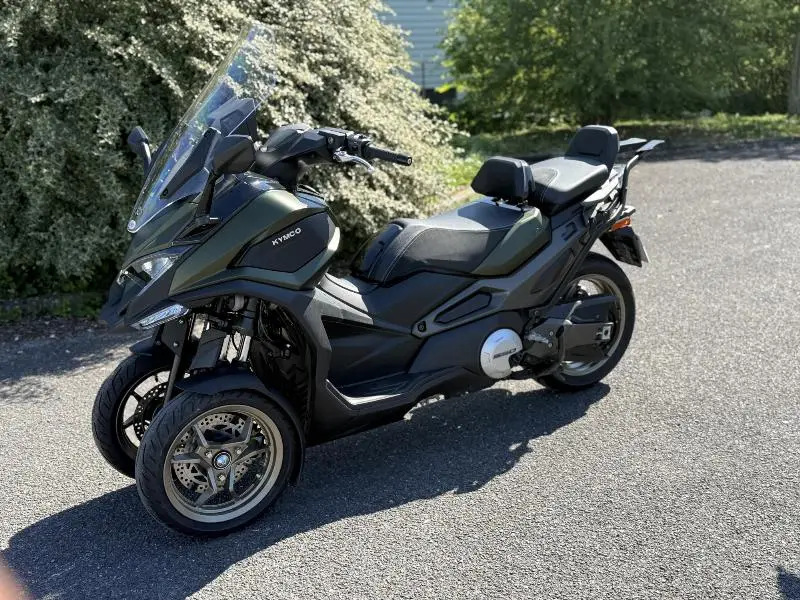 CV3 550