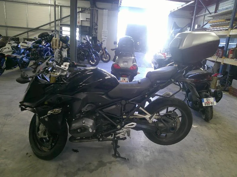 R 1200 RS