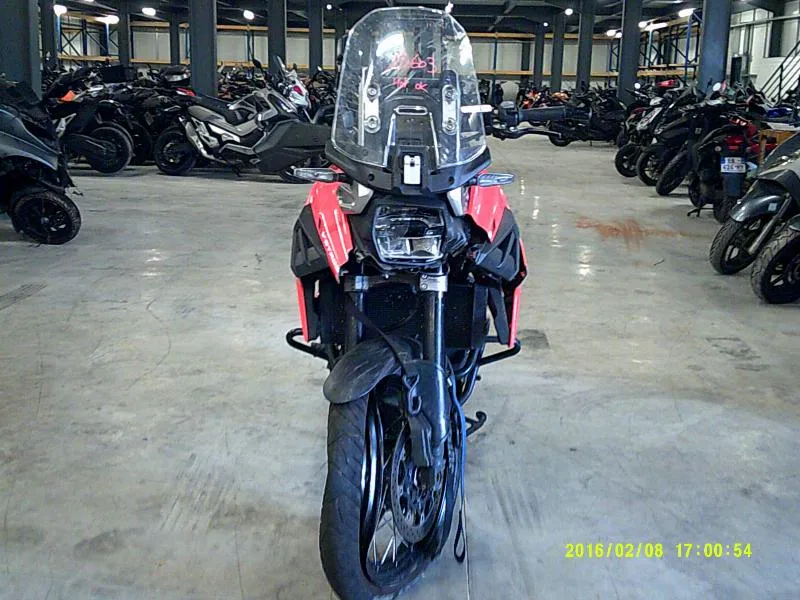 DL VSTROM 1050