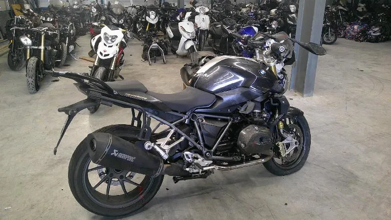 R 1200 R