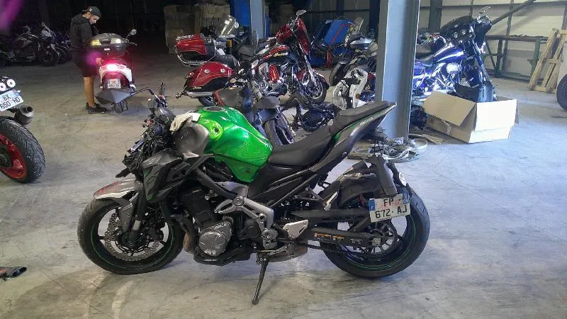 Z 900