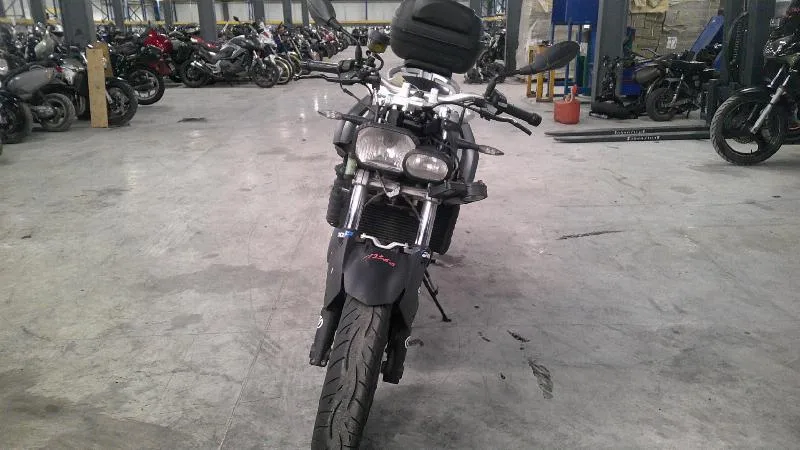 F 800 R