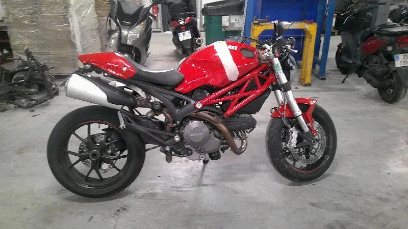 796 MONSTER