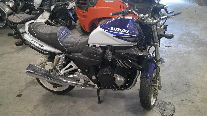 GSX 1400