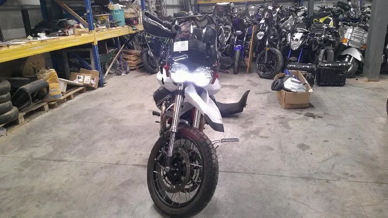 V85 TT 850