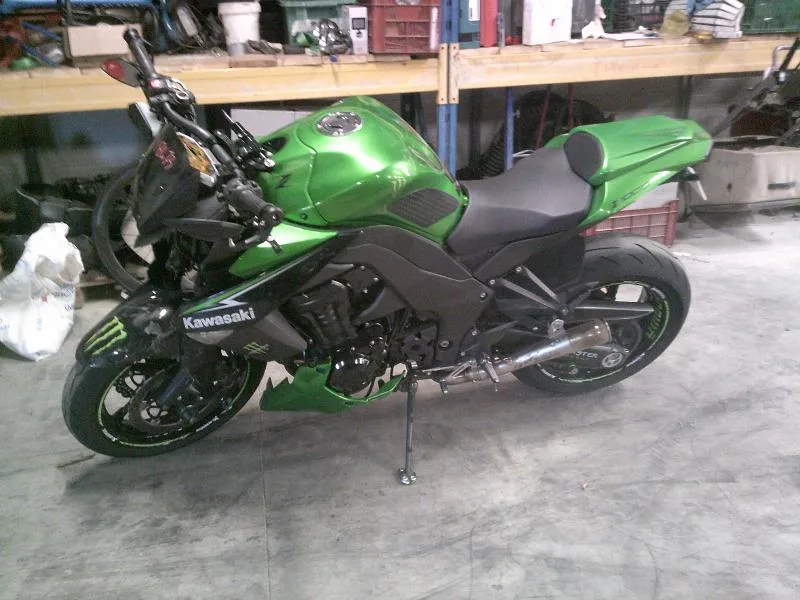 Z 1000
