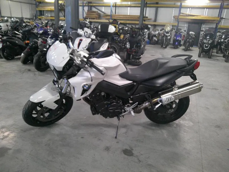 F 800 R