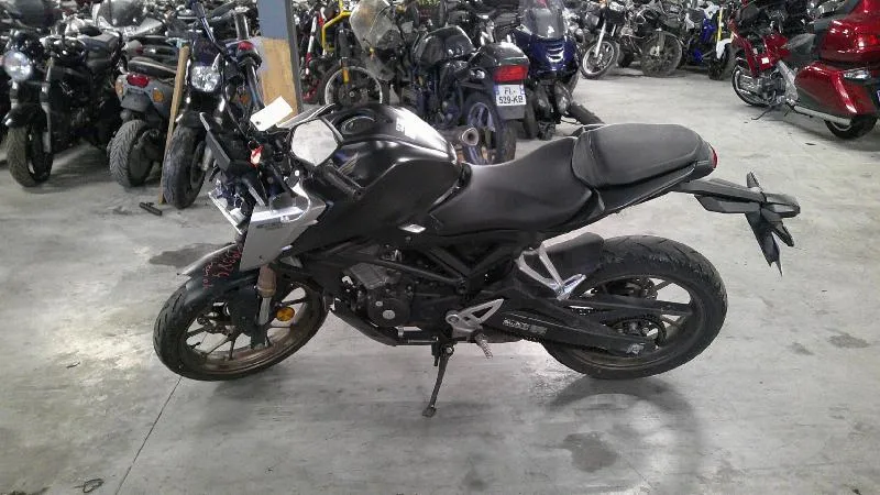 CB 125