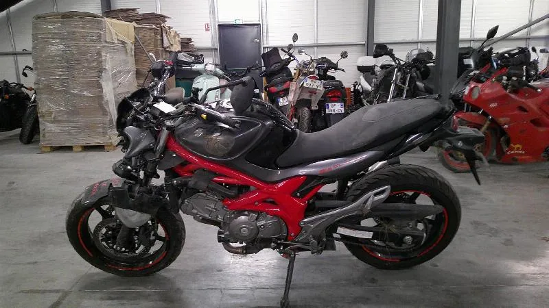 GLADIUS 650 2015