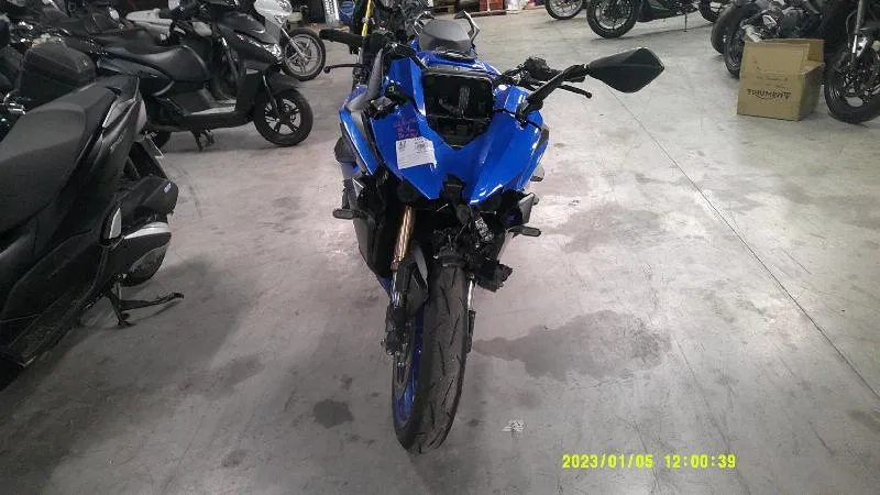 GSXS 1000 GT