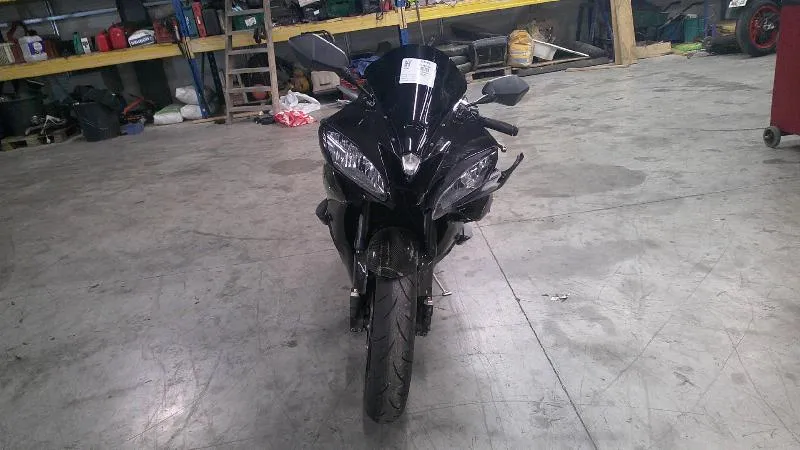 YZFR6