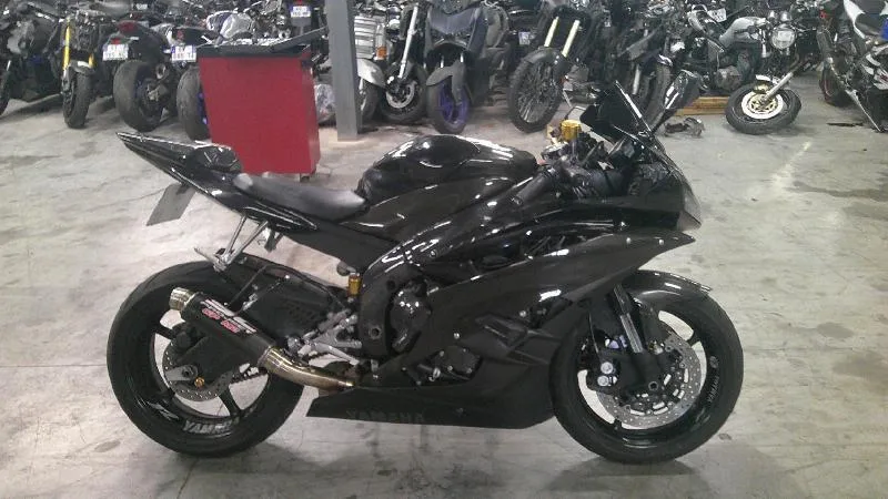 YZFR6