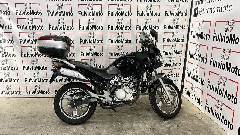 VARADERO 125