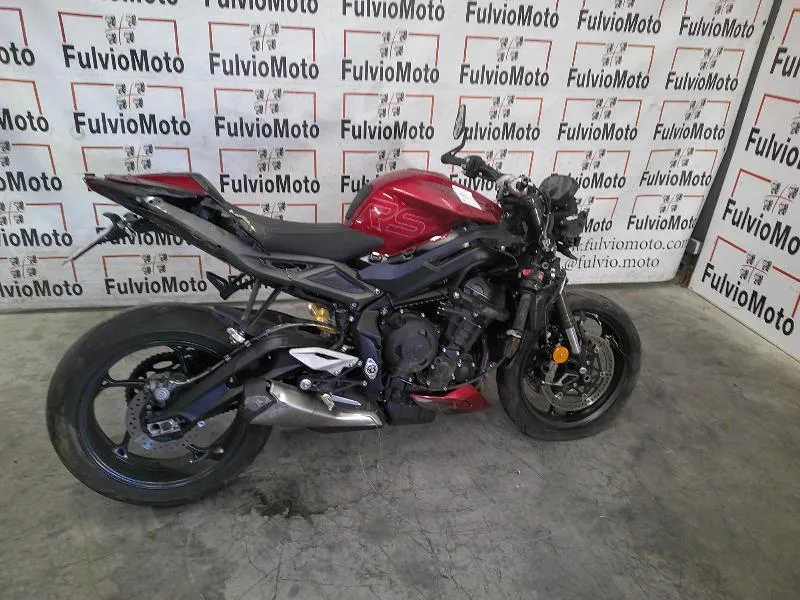 STREET TRIPLE 765 RS 2024
