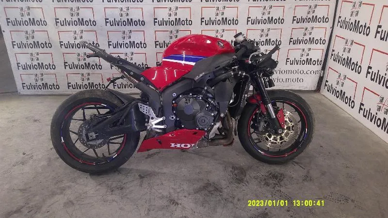 CBR 600 RR 2025