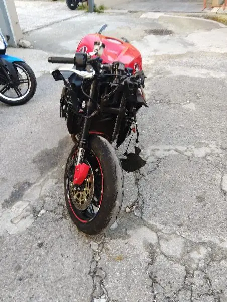 CBR 600 RR