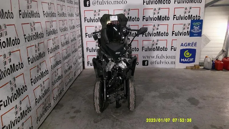 CV3 550