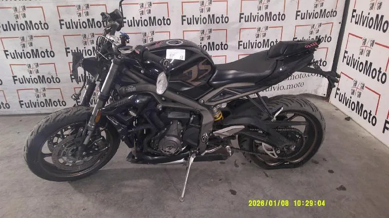 STREET TRIPLE 765 RS