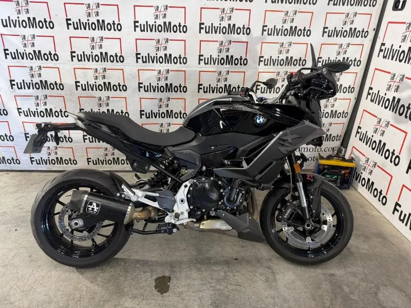 F 900 XR