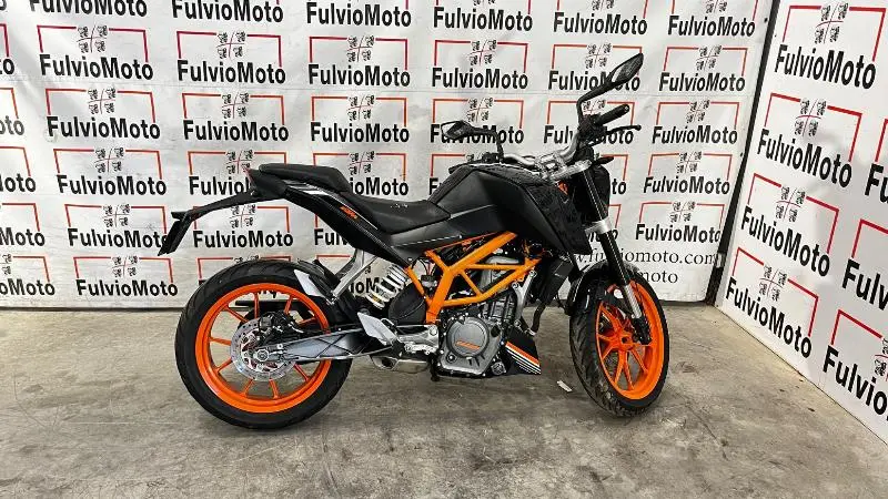 390 DUKE