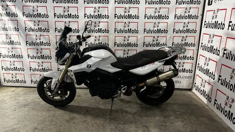 F 800 R